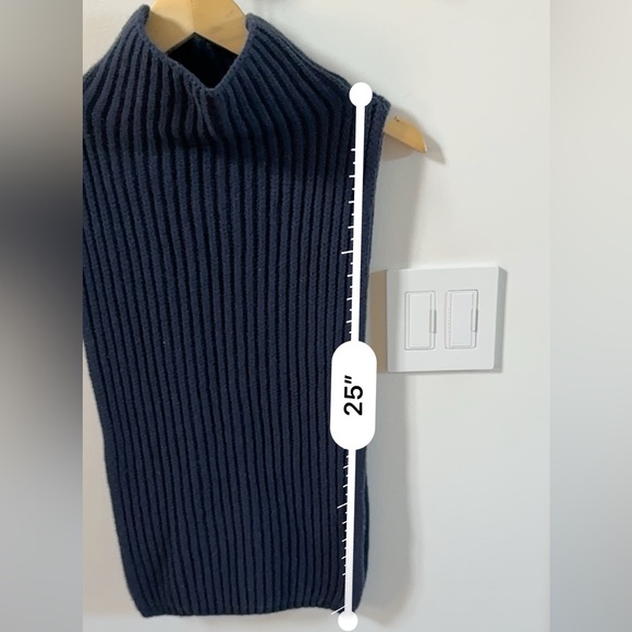 MAX MARA Ribbed Cashmere Balaclava Collar Poncho in Navy NWOT One Size - Picture 7 of 12